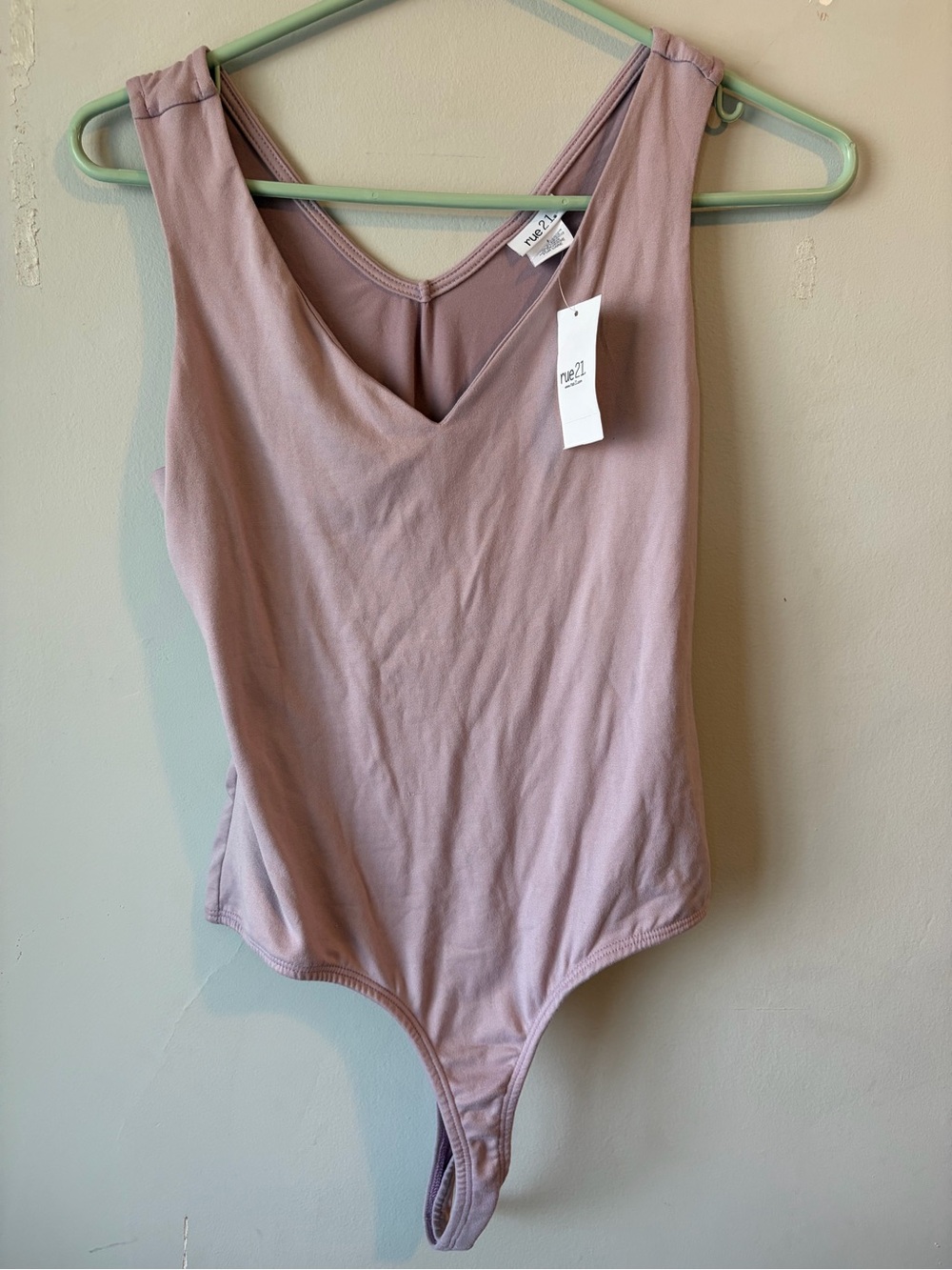 NWT Rue21 Mauve Scoop Neck Bodysuit
